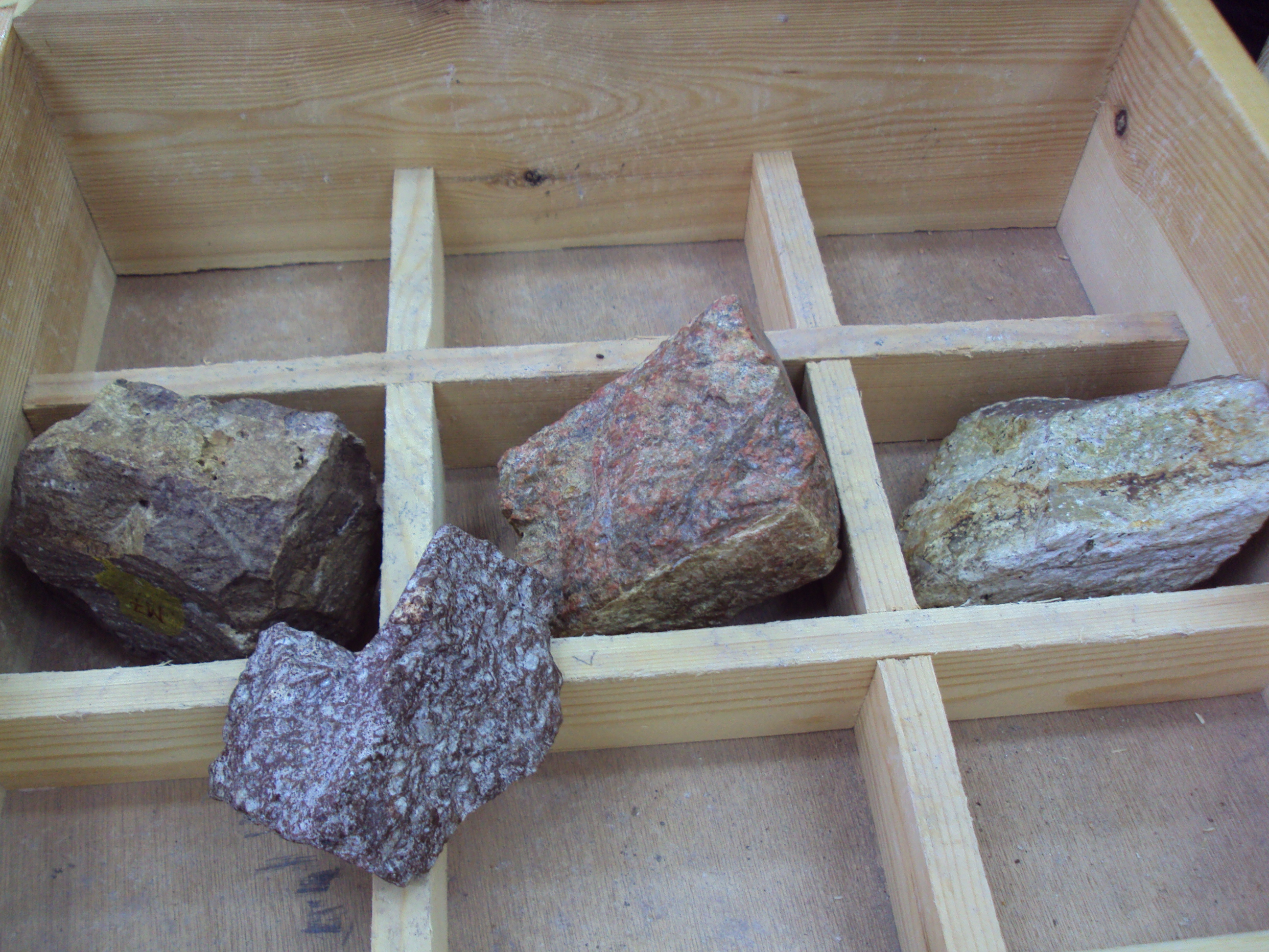 Granit (magmatik kayaç) Granit (magmatik kayaç)